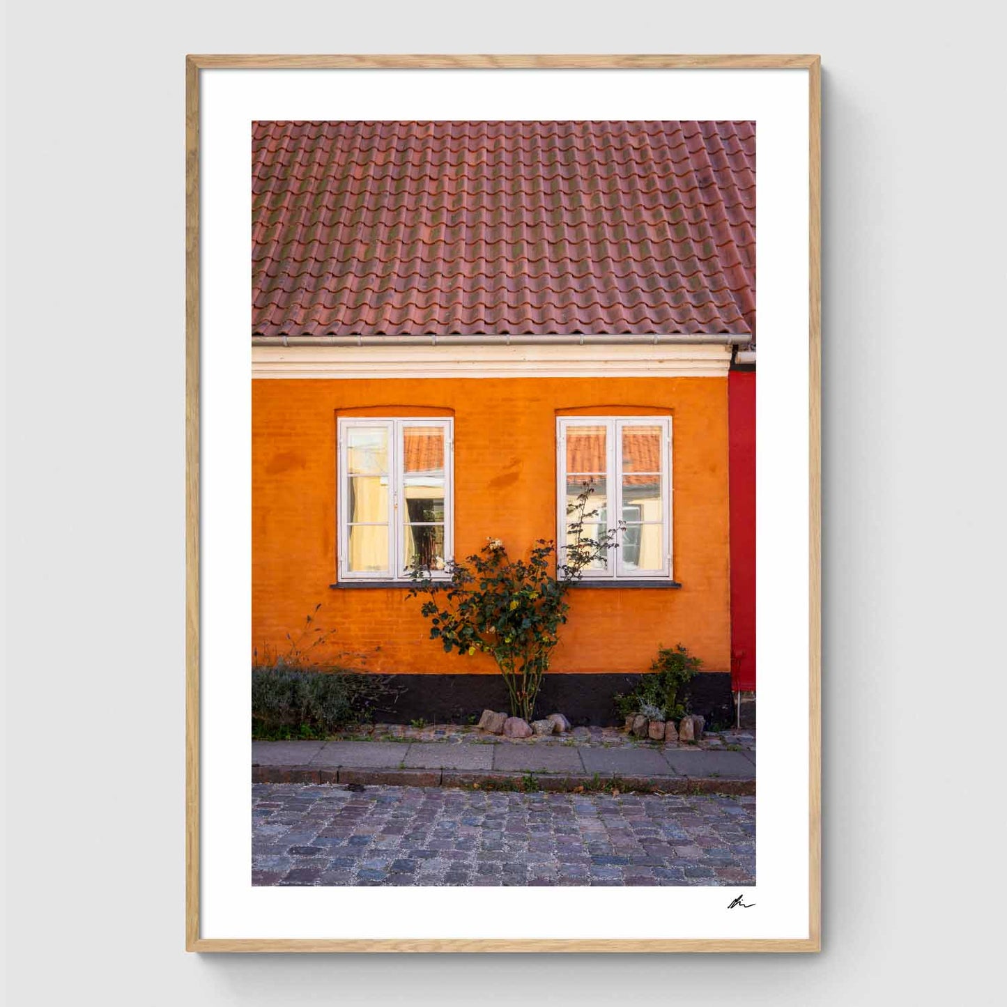 Blomster opad husmur
