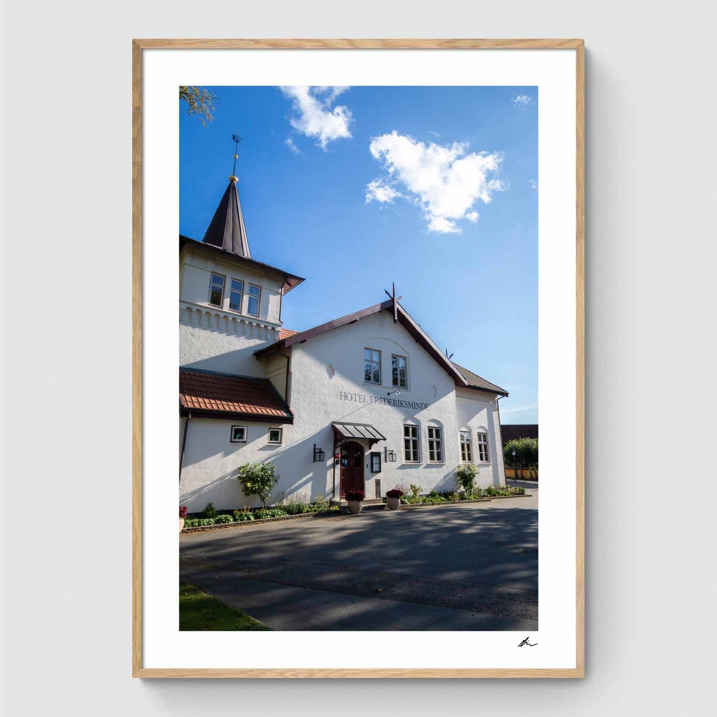 Frederiksminde i aftenlyset