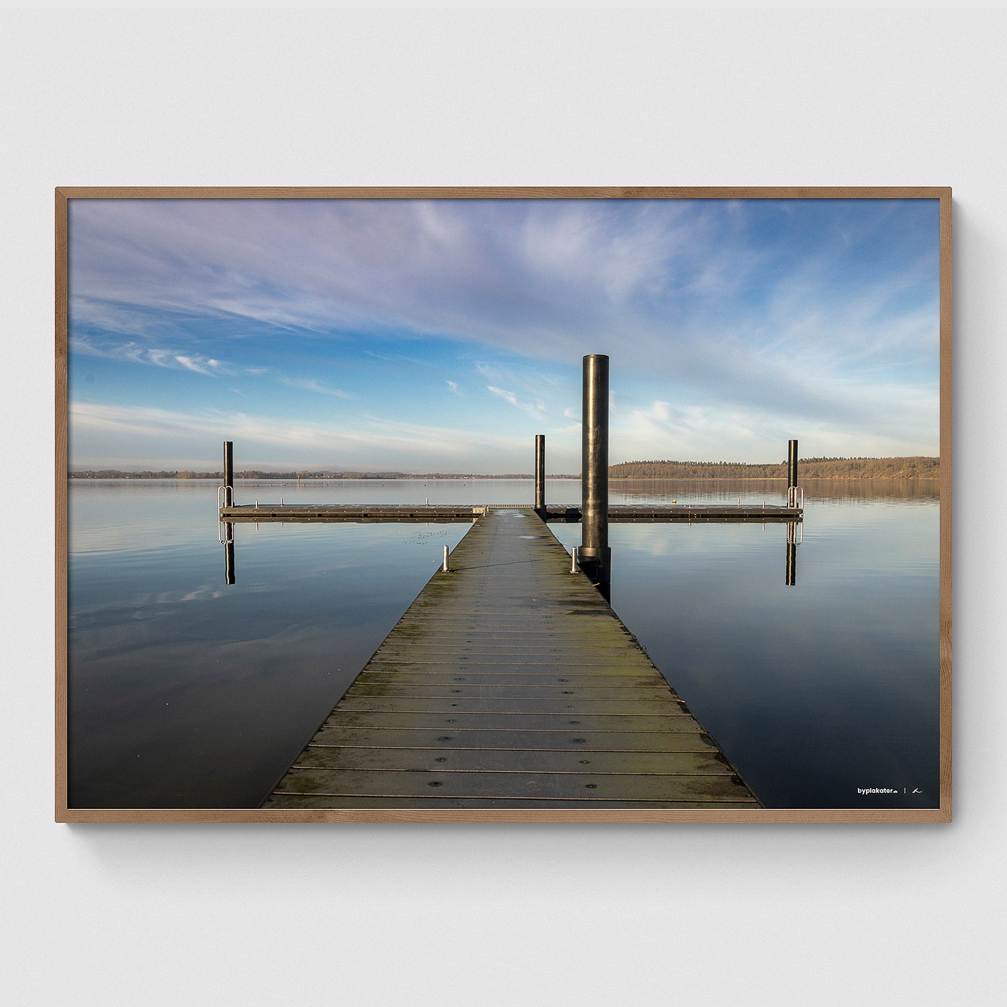 Stille vand ved badebroen I