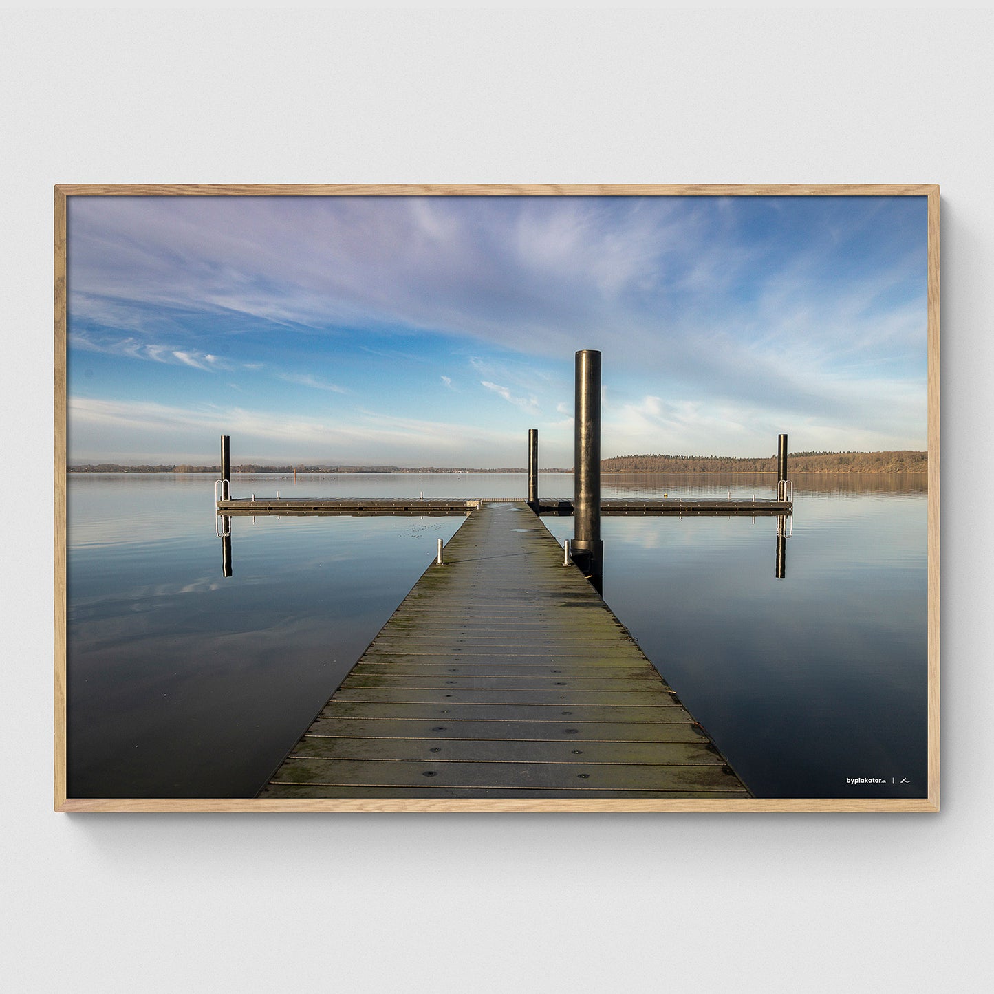 Stille vand ved badebroen I