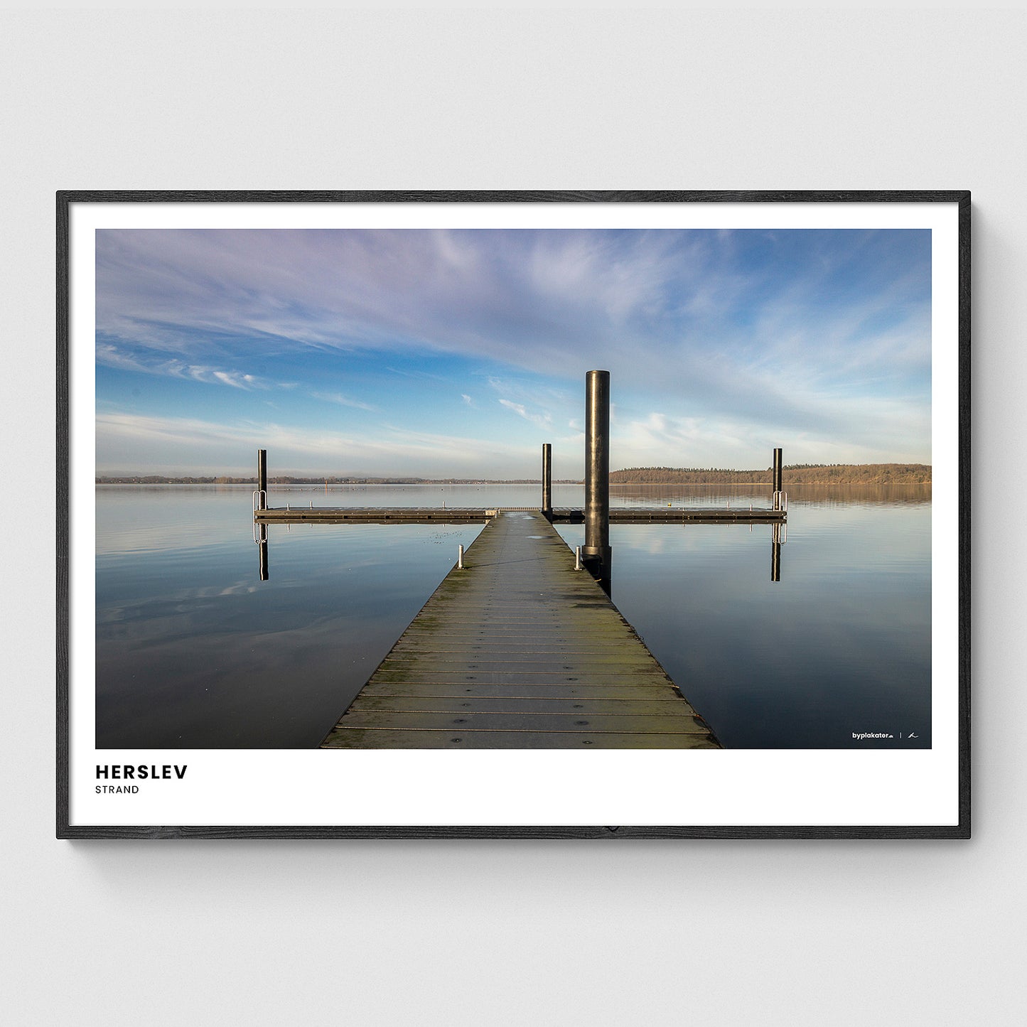 Stille vand ved badebroen I