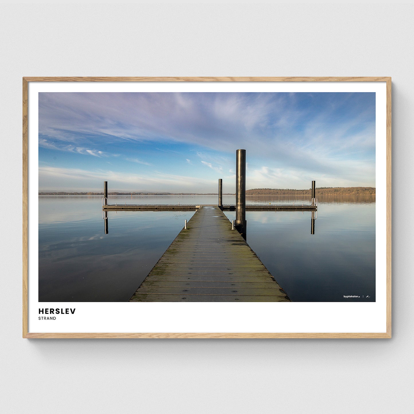 Stille vand ved badebroen I