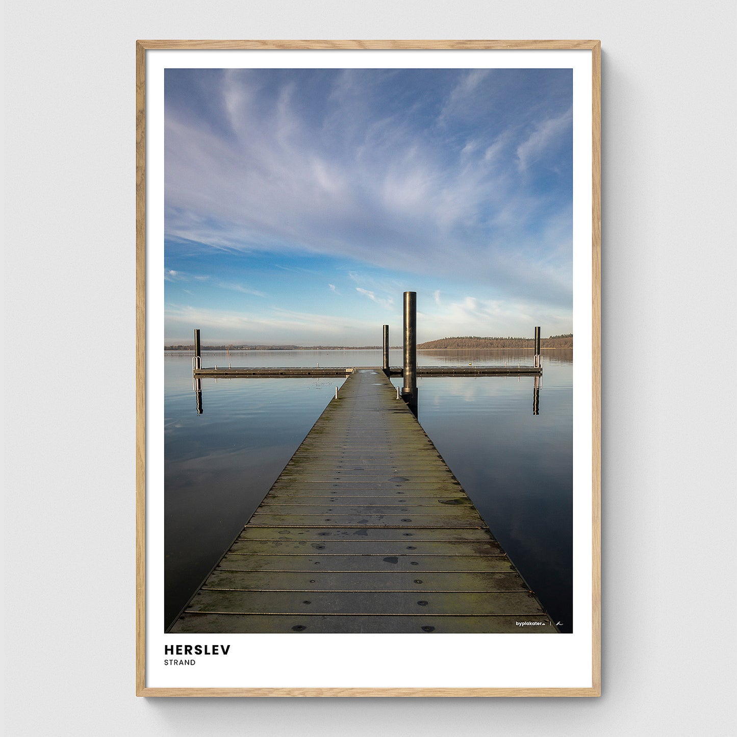 Stille vand ved badebroen II