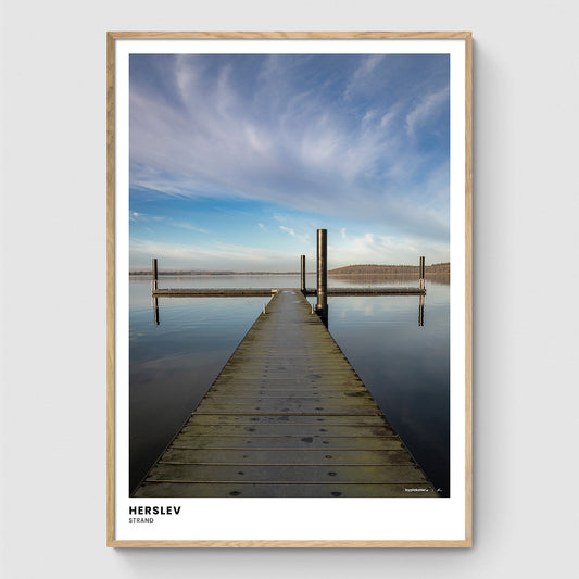 Stille vand ved badebroen II