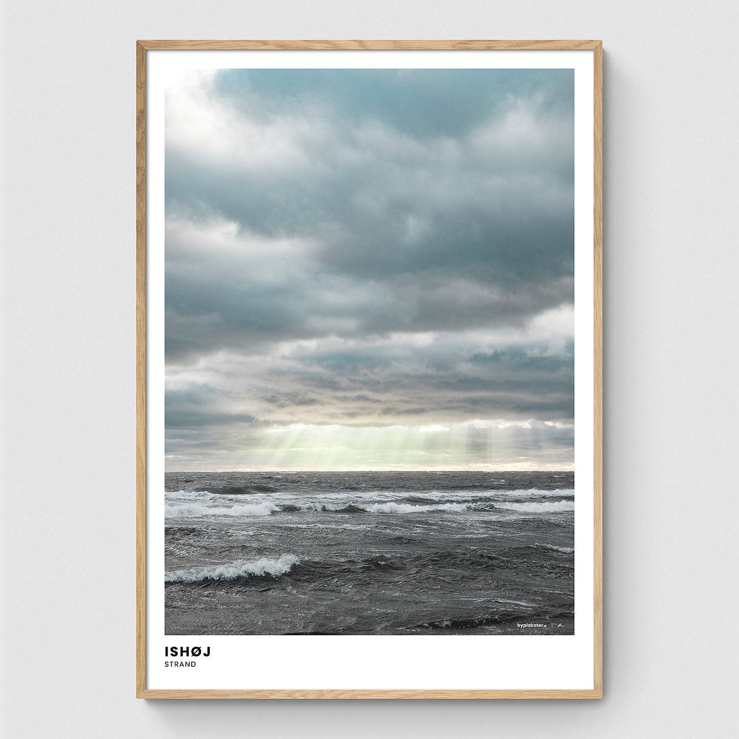 Solen bryder igennem skyerne II