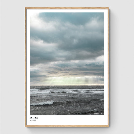 Solen bryder igennem skyerne II