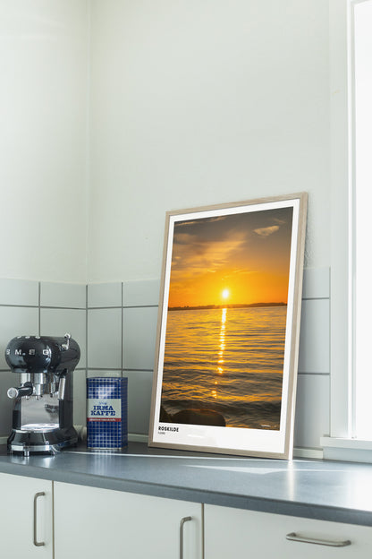 Solnedgang over Roskilde Fjord II